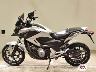 Мотоцикл HONDA NC 700X 2013, СЕРЕБРИСТЫЙ пробег 14893